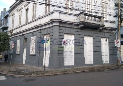 Loja com 200m² no bairro Floresta em Porto Alegre
