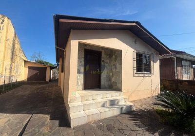 Casa com 124m², 2 dormitórios, 1 vaga no bairro Sarandi em Porto Alegre