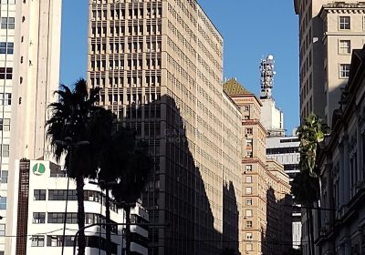 Sala Comercial com 61m² no bairro Centro em Porto Alegre