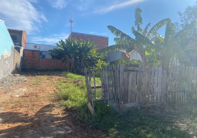 Terreno com 150m² no bairro Mário Quintana em Porto Alegre