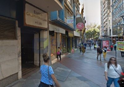 Sala Comercial com 56m² no bairro Centro Histórico em Porto Alegre