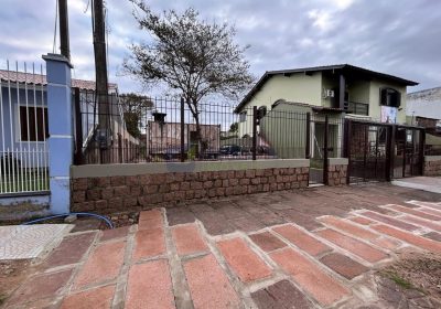 Terreno com 330m² no bairro Sarandi em Porto Alegre