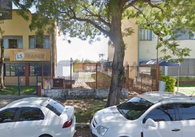 Terreno com 400m² no bairro Sarandi em Porto Alegre