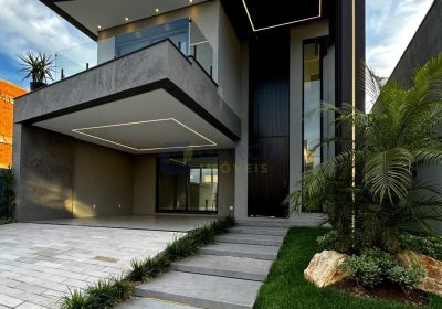 Casa em Condomínio com 245m², 3 dormitórios, 3 suítes, 2 vagas no bairro Centro em Gravataí