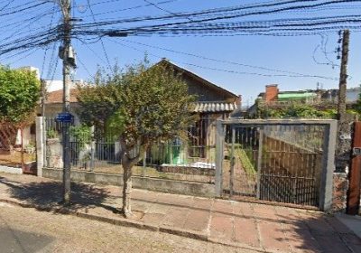 Terreno com 350m² no bairro Sarandi em Porto Alegre