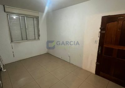 Apartamento com 52m², 2 dormitórios, 1 vaga no bairro Rubem Berta em Porto Alegre