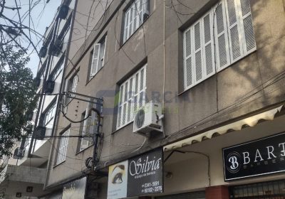 Apartamento com 50m², 2 dormitórios no bairro Passo da Areia em Porto Alegre