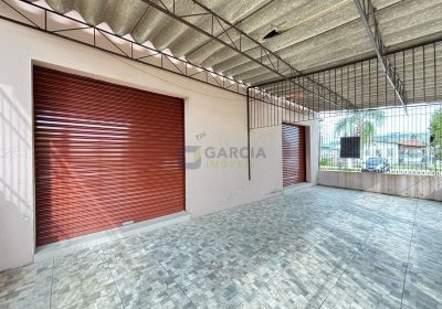 Loja com 80m² no bairro Jardim Leopoldina em Porto Alegre
