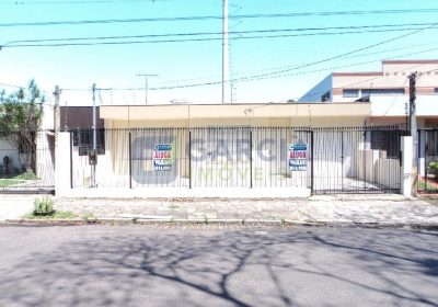 Casa com 200m², 3 dormitórios, 1 suíte, 3 vagas no bairro Parque Minuano em Porto Alegre