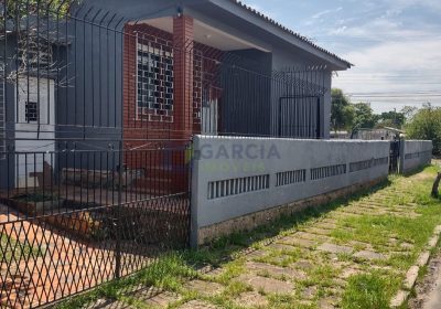 Casa com 94m², 3 dormitórios, 3 vagas no bairro Sarandi em Porto Alegre