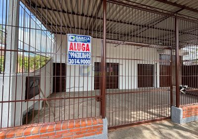 Casa com 310m², 6 dormitórios, 1 suíte, 4 vagas no bairro Jardim Floresta em Porto Alegre