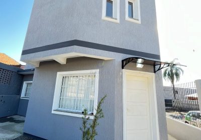 Casa com 90m², 3 dormitórios no bairro Passo das Pedras em Porto Alegre