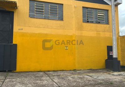 Depósito com 2.137m², 12 vagas no bairro São Sebastião em Porto Alegre
