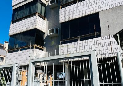 Apartamento com 187m², 3 dormitórios, 2 suítes, 3 vagas no bairro Jardim Itu em Porto Alegre