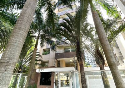 Apartamento com 180m², 3 dormitórios, 3 suítes, 4 vagas no bairro Bela Vista em Porto Alegre