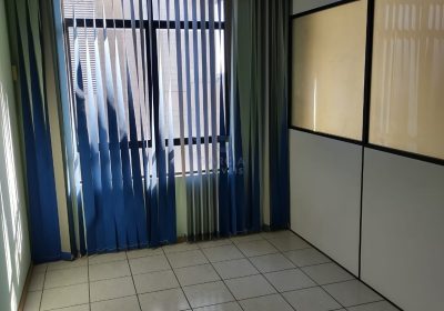 Sala Comercial com 37m² no bairro Cristo Redentor em Porto Alegre