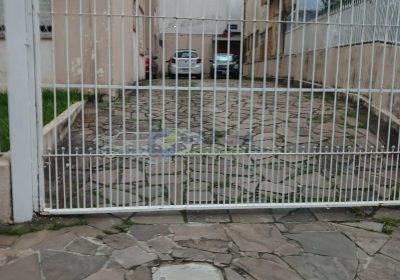 Apartamento com 60m², 2 dormitórios, 1 vaga no bairro Sarandi em Porto Alegre