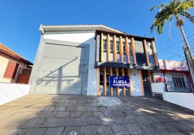 Depósito com 350m², 1 vaga no bairro Sarandi em Porto Alegre