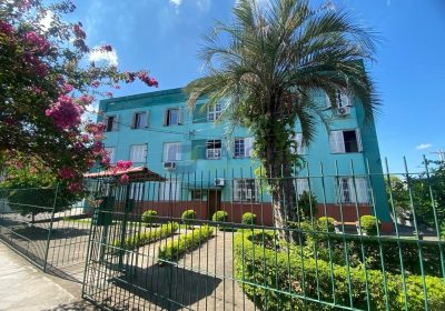 Apartamento com 76m², 3 dormitórios, 1 vaga no bairro São Sebastião em Porto Alegre