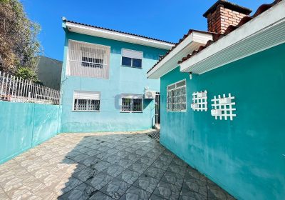 Casa com 154m², 3 dormitórios, 2 vagas no bairro Jardim Itu em Porto Alegre