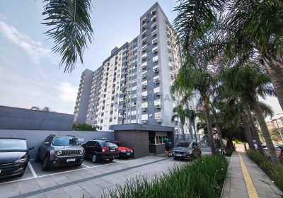 Apartamento com 66m², 2 dormitórios, 1 suíte, 1 vaga no bairro Jardim Lindóia em Porto Alegre
