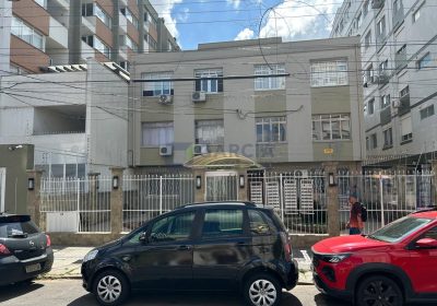 Apartamento com 46m², 2 dormitórios no bairro Menino Deus em Porto Alegre