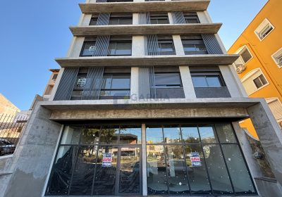 Loja com 170m² no bairro Vila Jardim em Porto Alegre