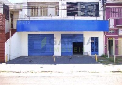 Loja com 316m², 3 vagas no bairro São João em Porto Alegre