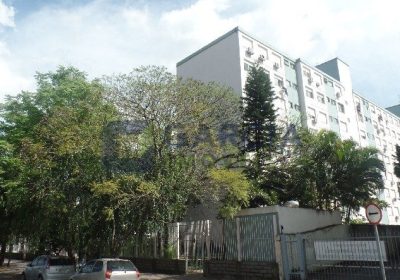 Apartamento com 69m², 3 dormitórios, 1 vaga no bairro Sarandi em Porto Alegre
