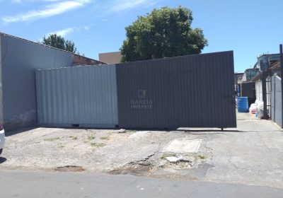 Terreno com 300m², 2 vagas no bairro Sarandi em Porto Alegre