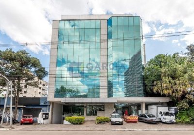 Sala Comercial com 100m², 1 vaga no bairro Petrópolis em Porto Alegre