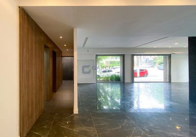 Loja com 270m² no bairro Moinhos de Vento em Porto Alegre