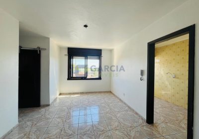 Apartamento com 58m², 2 dormitórios, 1 vaga no bairro Sarandi em Porto Alegre
