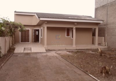 Casa com 141m², 2 dormitórios, 2 vagas no bairro Sarandi em Porto Alegre