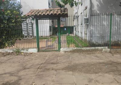 Apartamento com 45m², 2 dormitórios, 1 vaga no bairro Rubem Berta em Porto Alegre