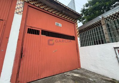 Depósito com 200m², 2 vagas no bairro Parque Santa Fé em Porto Alegre