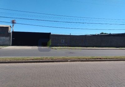 Terreno com 12.000m² no bairro Farrapos em Porto Alegre