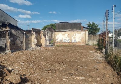 Terreno com 300m² no bairro Sarandi em Porto Alegre