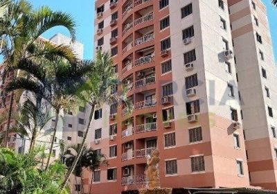 Apartamento com 70m², 3 dormitórios, 1 vaga no bairro Cristo Redentor em Porto Alegre