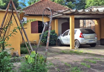 Casa com 80m², 3 dormitórios, 1 suíte, 1 vaga no bairro Jardim Itu Sabará em Porto Alegre