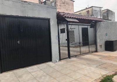 Apartamento com 45m², 2 dormitórios, 1 vaga no bairro Rubem Berta em Porto Alegre