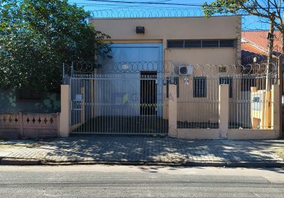 Depósito com 138m² no bairro Sarandi em Porto Alegre