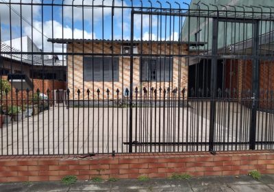 Casa com 170m², 3 dormitórios, 3 vagas no bairro Sarandi em Porto Alegre