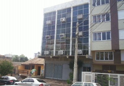 Loja com 400m² no bairro Passo da Areia em Porto Alegre