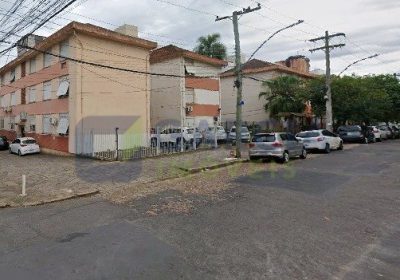 Apartamento com 78m², 3 dormitórios, 1 vaga no bairro São Sebastião em Porto Alegre