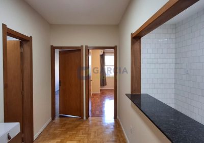 Apartamento com 47m², 2 dormitórios no bairro Centro Histórico em Porto Alegre