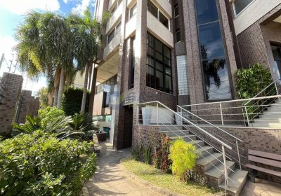Apartamento com 121m², 2 dormitórios, 1 suíte, 2 vagas no bairro Jardim Itu em Porto Alegre
