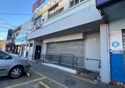 Loja com 280m², 3 vagas no bairro Sarandi em Porto Alegre