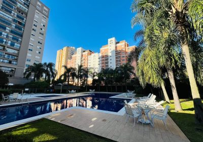 Apartamento com 112m², 3 dormitórios, 1 suíte, 2 vagas no bairro Jardim Europa em Porto Alegre