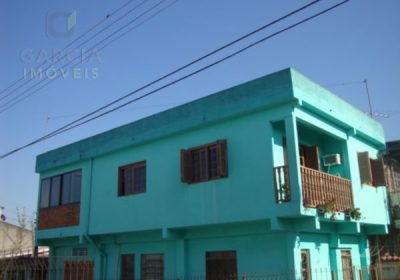 Casa com 170m², 3 dormitórios, 1 vaga no bairro Rubem Berta em Porto Alegre
